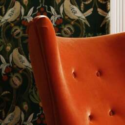 Sven Modern Velvet Wing Chair - thumbnail 3