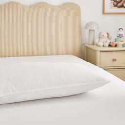 Fogarty Little Sleepers Perfectly Washable 4 Tog Duvet & Pillow Set - thumbnail 3