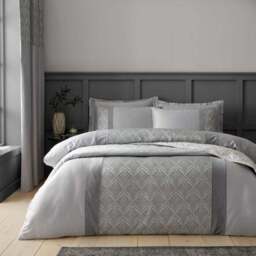 Roselyn Duvet Cover & Pillowcase Set - thumbnail 6