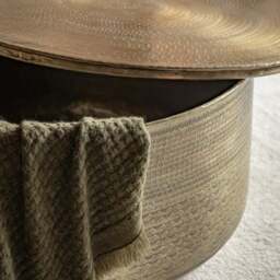 Cedar & Sage Arcata Coffee Table with Storage - thumbnail 3