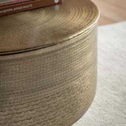 Cedar & Sage Arcata Coffee Table with Storage - thumbnail 4