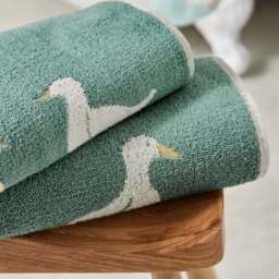 Darcy Duck Towel - thumbnail 2