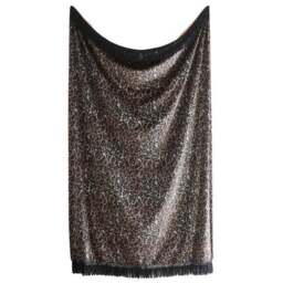 Laurence Llewelyn-Bowen Josephine Velvet Throw Blanket 130cm x 180cm - thumbnail 3