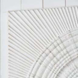 Set Of 2 Antique White Moulded Metal Circle Wall Art - thumbnail 3