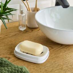 Plastic Soap Dish - thumbnail 1