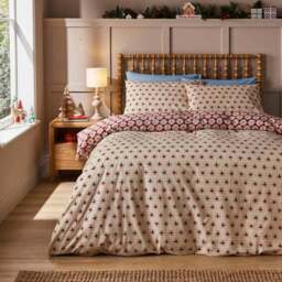 Crafted Christmas Star Duvet Cover & Pillowcase Set - thumbnail 2