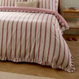 Wylder Nature Connie Polycotton Duvet Cover & Pillowcase Set - thumbnail 3