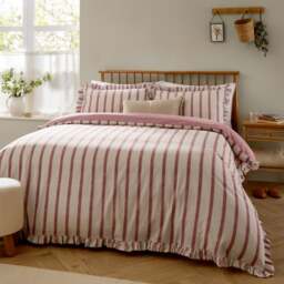 Wylder Nature Connie Polycotton Duvet Cover & Pillowcase Set - thumbnail 1