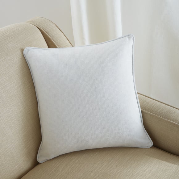 Wynter Cushion - image 1