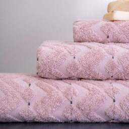 Per La Casa Set of 4 Soft Pink Levrona Jacquard Small Bathrobe & Towels - thumbnail 3