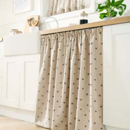 Bees Slot Top Unlined Undercounter Curtain