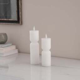Set of 2 Ribbed LED Pillar Candles - thumbnail 2