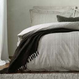 Yard Hebden Reversible 100% Cotton Duvet Cover & Pillowcase Set - thumbnail 3