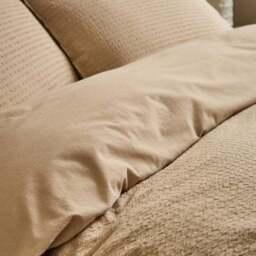 Seersucker Woven 100% Cotton Duvet Cover & Pillowcase Set - thumbnail 2