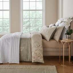 Dorma Ophelia Satin Bedspread - thumbnail 3