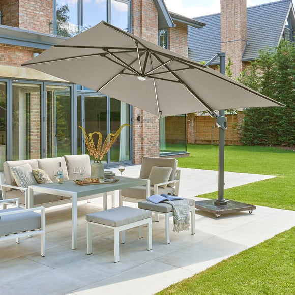 3m Royce Ambassador Tilt Parasol - image 1