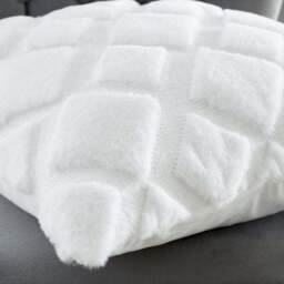 Catherine Lansfield Cosy Diamond Cushion - thumbnail 2
