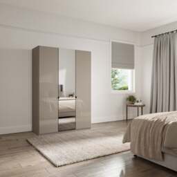 Wiemann Kahla 3 Door Mirrored Wardrobe - thumbnail 1