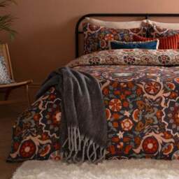 Furn. Kinfolk Duvet Cover and Pillowcase Set - thumbnail 4