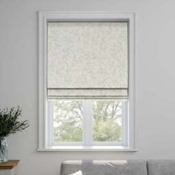 Somerley Made to Measure Roman Blind - thumbnail 3