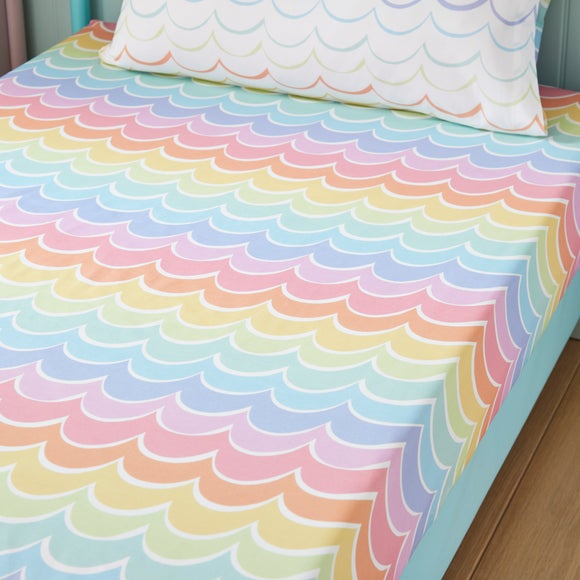 Pack of 2 Rainbow Scallop Polycotton Fitted Sheets - image 1
