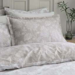 Tammi Trail 100% Cotton Oxford Pillowcase - thumbnail 2