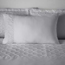 Skyler Duvet Cover and Pillowcase Set - thumbnail 3