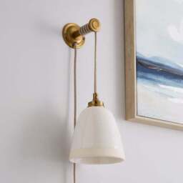 Churchgate Harby Plug In Wall Light - thumbnail 2