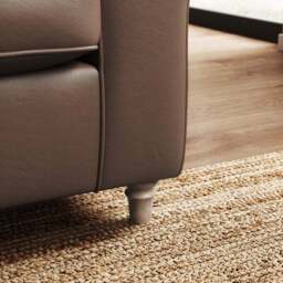 Flori Classic Leather Armchair - thumbnail 4