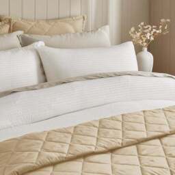 Larken Seersucker Duvet Cover and Pillowcase Set - thumbnail 3