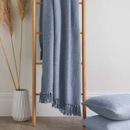 Dreams n Drapes Hayden Bedspread