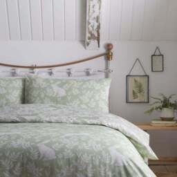 Dreams n Drapes Spring Rabbits Reversible Duvet Cover and Pillowcase Set - thumbnail 2