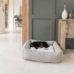 Lords and Labradors Boucle Box Dog Bed - thumbnail 2