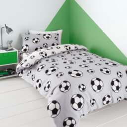 Catherine Lansfield Football Fleece Duvet Cover and Pillowcase Set - thumbnail 1