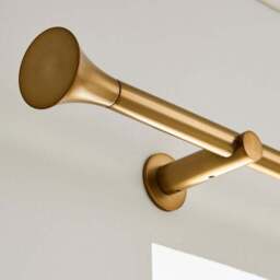 Flush Trumpet Fixed Metal Curtain Pole - thumbnail 3