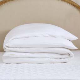 Dorma Egyptian Cotton T300 Duvet Protector