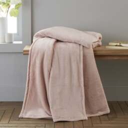 Catherine Lansfield Raschel Velvet Touch Throw Blanket 200cm x 240cm - thumbnail 1