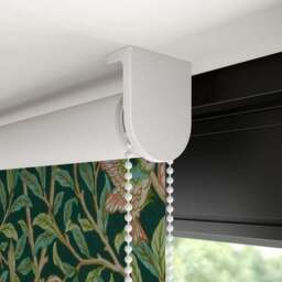 William Morris at Home Bird and Pomegranate Blackout Made to Measure Roller Blind - thumbnail 4