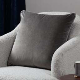 Furn. Square Cushion Cover - thumbnail 1