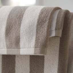 Beatrice Stripe Yarn Dye Cotton Towel - thumbnail 2