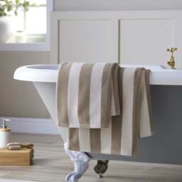 Beatrice Stripe Yarn Dye Cotton Towel - thumbnail 1
