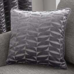 Curtina Kendal Jacquard Eyelet Curtains - thumbnail 4