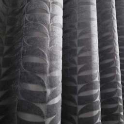 Curtina Kendal Jacquard Eyelet Curtains - thumbnail 3