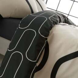 Catherine Lansfield Linear Curve Geometric Black Reversible Duvet Cover & Pillowcase Set - thumbnail 4