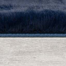 Ivy Luxury Supersoft Faux Fur Rug - thumbnail 3