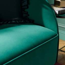 Aubery Velvet Curved 2 Seater Sofa - thumbnail 4