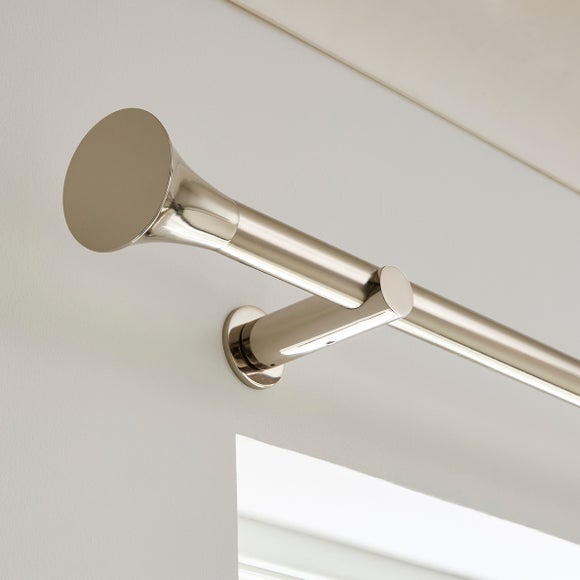 Flush Trumpet Fixed Metal Curtain Pole with Rings - image 1