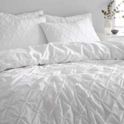 Aster Pintuck 100% Cotton Duvet Cover & Pillowcase Set - thumbnail 4