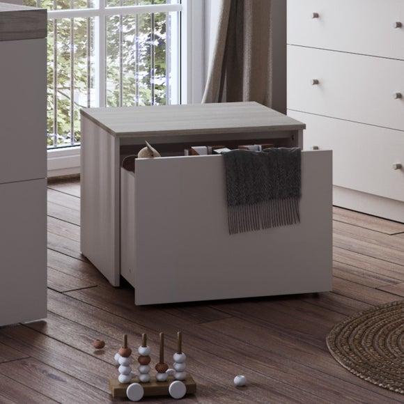 Little Acorns Toy Box - image 1