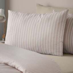 Catherine Lansfield Epping Textured Stripe Reversible Polycotton Duvet Cover & Pillowcase Set - thumbnail 2